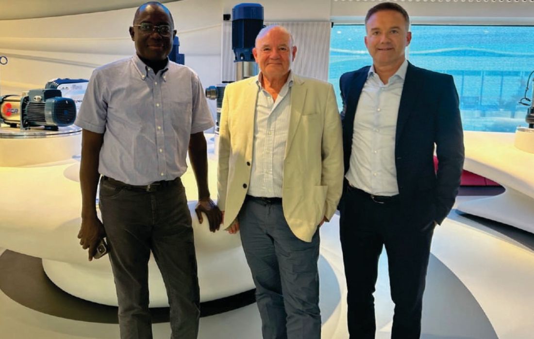 Group Chairman visits key supplier Pedrollo Group Chairman Alec Davis recently visited key supplier Pedrollo in San Bonifacio and is pictured with Africa Export Director Dr Moustapha Tounkara and Pedrollo Group CEO Guilio Pedrollo